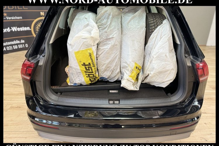 Volkswagen Tiguan Allspace Tiguan Allspace Comfortl. 2.0 TDI DSG Pano*AHK*