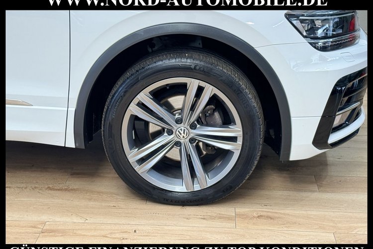 Volkswagen Tiguan Allspace Tiguan Allspace R-Line 4MOT 2.0 TDI BMT AHK*Dig.