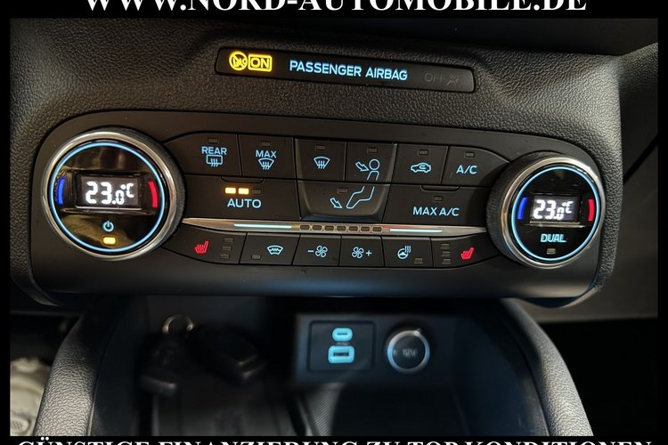 Ford Kuga Kuga 1.5 EcoBlue Autom Titanium X *AHK*LED*B&amp;O