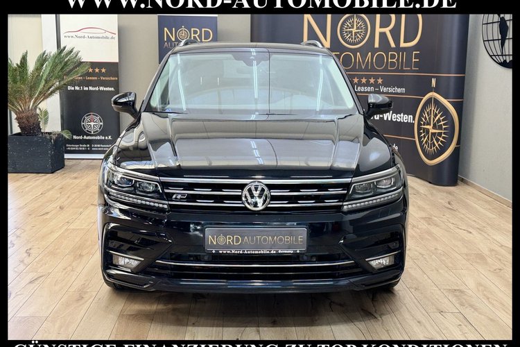 Volkswagen Tiguan Tiguan 2.0 TDI R-Line DSG Navi*LED*AHK*Dig.Cockp