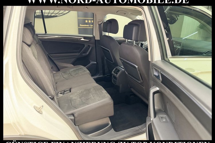 Volkswagen Tiguan Allspace Tiguan Allspace R-Line 4MOT 2.0 TDI BMT AHK*Dig.