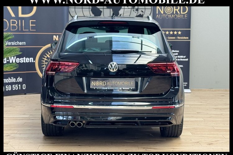 Volkswagen Tiguan Tiguan 2.0 TDI R-Line DSG Navi*LED*AHK*Dig.Cockp