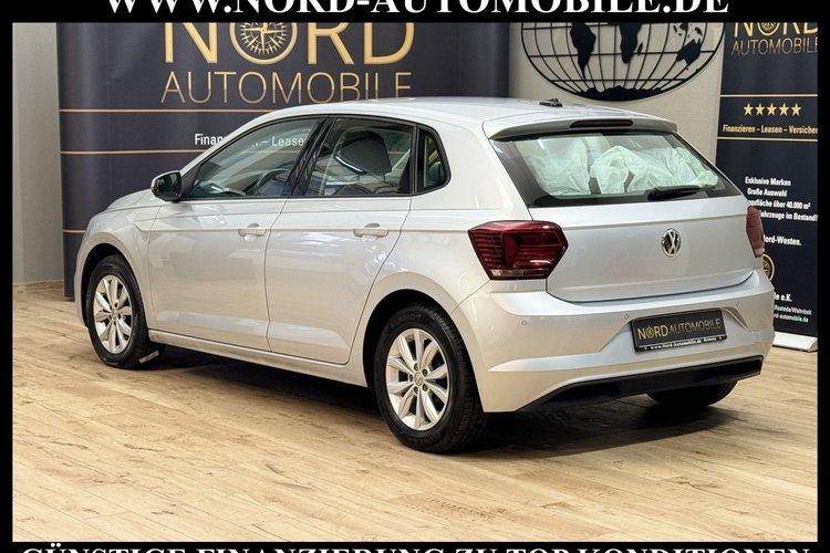 Volkswagen Polo Polo Highline 1.6 TDI BMT Navi*LED*ACC*Klimatron