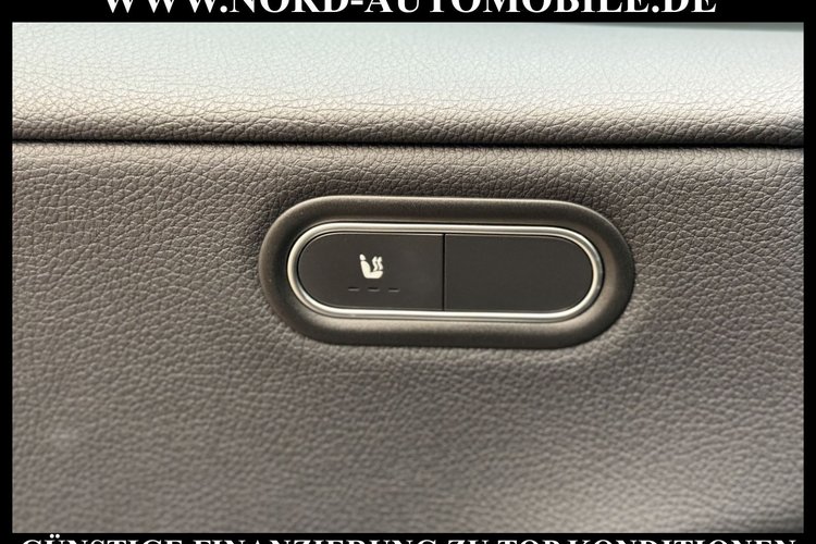 Mercedes-Benz A 180 A 180 d 7G-DCT Teilleder*Navi*LED*Kamera*