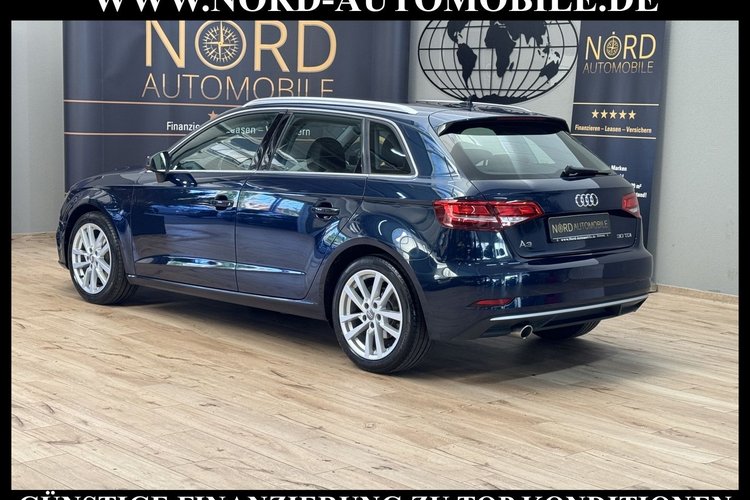 Audi A3 A3 Sportback Sport 1.6 TDI Virt.Cockpit*Navi*Xen