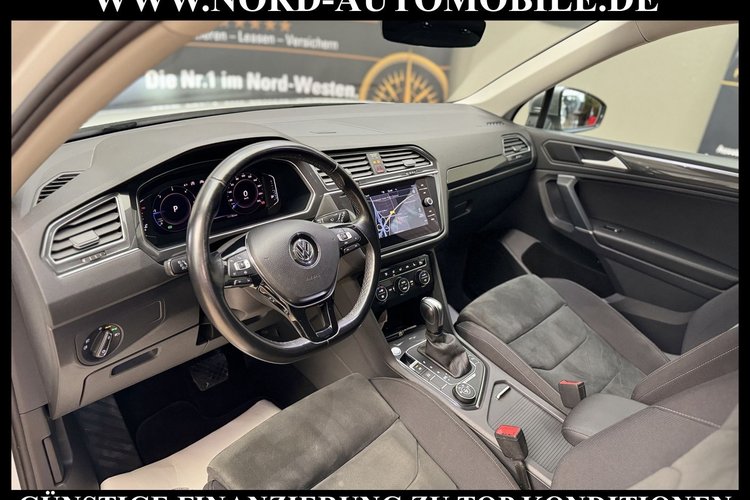 Volkswagen Tiguan Allspace Tiguan Allspace R-Line 4MOT 2.0 TDI BMT AHK*Dig.