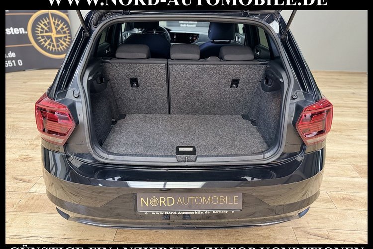 Volkswagen Polo Polo R-Line 1.0 TSI DSG Navi*LED*17''*