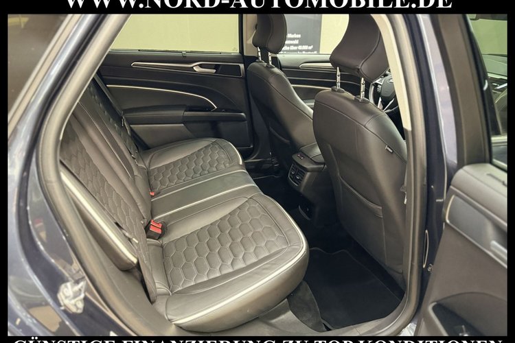 Ford Mondeo Mondeo Turnier 2.0 Vignale *LED*Navi*StHz*Kamera