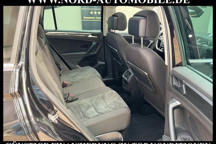 Volkswagen Tiguan Tiguan 2.0 TDI R-Line DSG Navi*LED*AHK*Dig.Cockp
