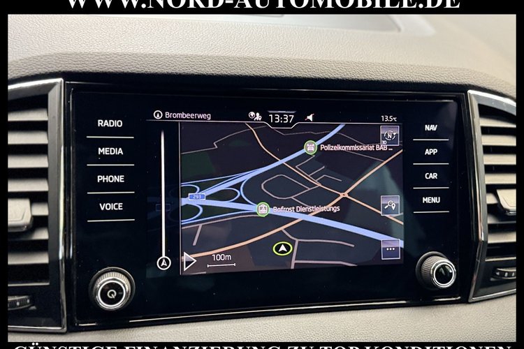 Skoda Karoq Karoq Style 1.6 TDI DSG Navi*17''*ACC*PDC*