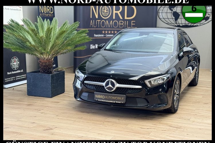 Mercedes-Benz A 180 A 180 d 7G-DCT Teilleder*Navi*LED*Kamera*