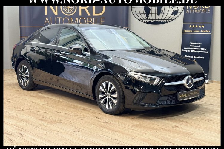 Mercedes-Benz A 180 A 180 d 7G-DCT Teilleder*Navi*LED*Kamera*
